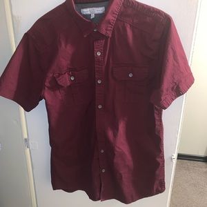 PB&C Men’s Medium SLIM FIT Button-down